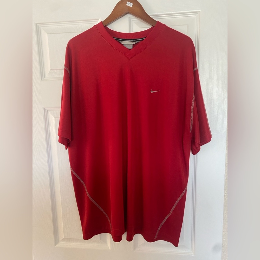 Nike Red Short Sleeve Athletic Tee